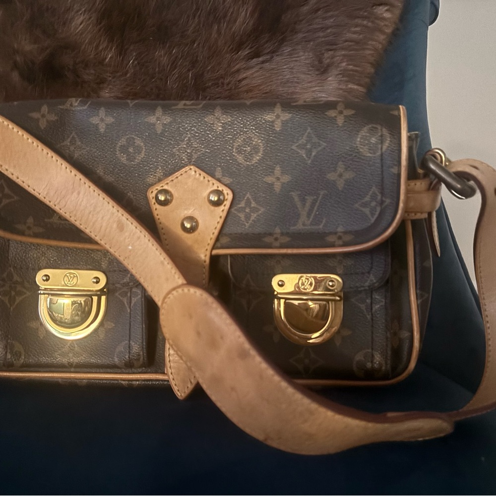 Luxury Designer Brown and Tan Monogram Bag Louis Vuitton Hudson